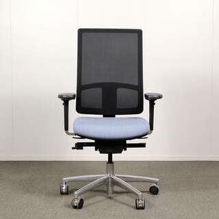 Isku Still Työtuoli, sininen / Kromi, verkkoselkä, käsinojat