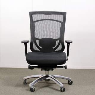 Pro työtuoli, musta, käsinojat