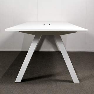 Martela Frankie neuvottelupöytä 240 x 100cm, Valkoinen, Bi-Box