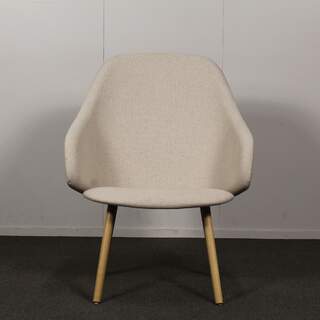 Martela Sola nojatuoli, Korkea selkä, Beige / puu