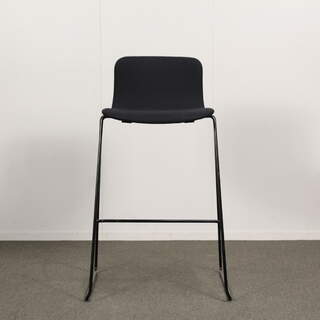 Martela Sola baarijakkara, Musta