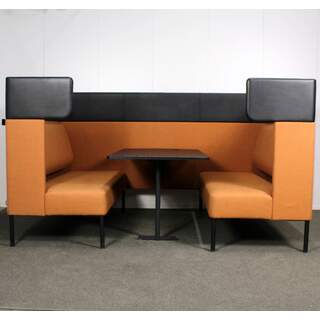 Four Design FourUs Booth korkea sohvaryhmä, tiilenpunainen / musta