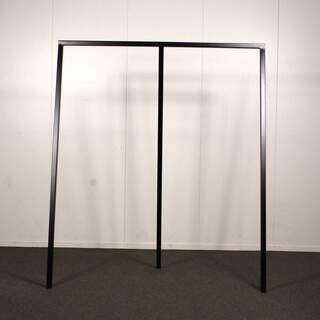 HAY Loop Stand naulakko, musta