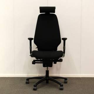 Martela Logic 400 työtuoli, musta, käsinojat ja niskatuki