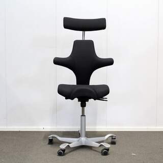 Håg Capisco työtuoli, tummanharmaa, niskatuki