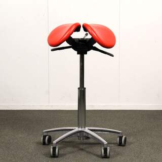 Salli satulatuoli, Punainen nahka