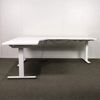 Martela Alku S&S kulmasähköpöytä, 200 x 200 cm, vasenkätinen, valkoinen