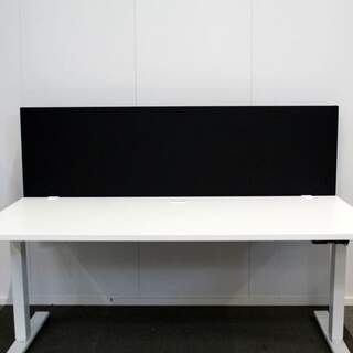 Martela Face pöytäseinäke 140 x 65 cm, Uudelleenverhoiltu