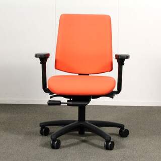 Martela James työtuoli, Vaalea punainen, käsinojat