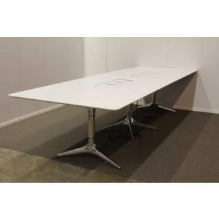 EFG HideTech neuvottelupöytä 320 x 110cm, Valkoinen / kromi