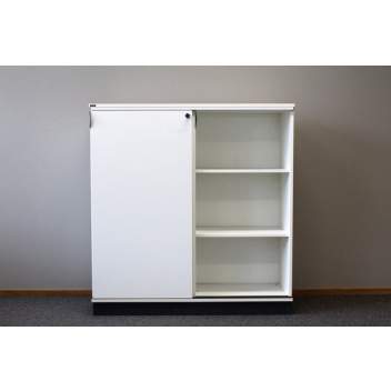 Isku Tendo liukuovikaappi, valkoinen, 3 hyllyväliä, L120cm