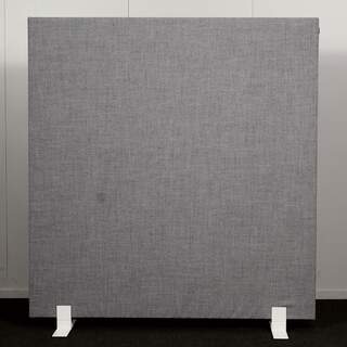 Martela Face lattiaseinäke, Korkeus 130 x Leveys 120 cm, Harmaa