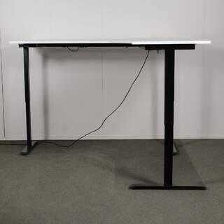 Linak Kulmasähköpöytä, valkoinen / musta, 180 x 180 cm, Kätisyys: Valittavissa