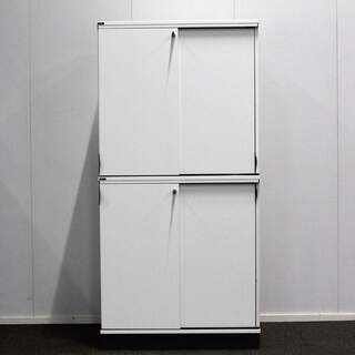 Isku Tendo liukuovikaappi, valkoinen, 4 hyllyväliä