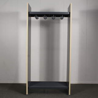 Monena Lobby naulakko, Harmaa