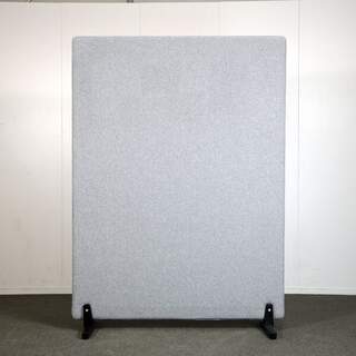 Lattiaseinäke 168 x 121 cm, harmaa