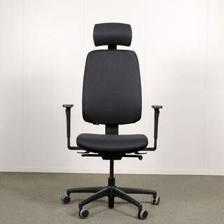 Uudelleenverhoiltu Isku Still työtuoli, musta, käsinojat, niskatuki