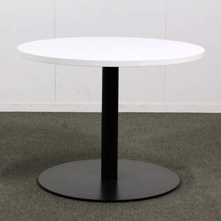 Martela Spot sohvapöytä, halkaisija 70 cm, valkoinen / musta