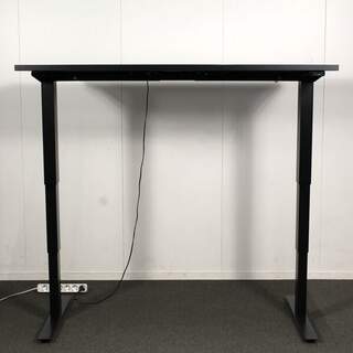 Isku Style Sähköpöytä 80 x 140cm, Musta